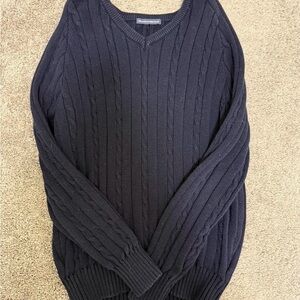 Brandy Melville Women's Navy V-Neck Sweater